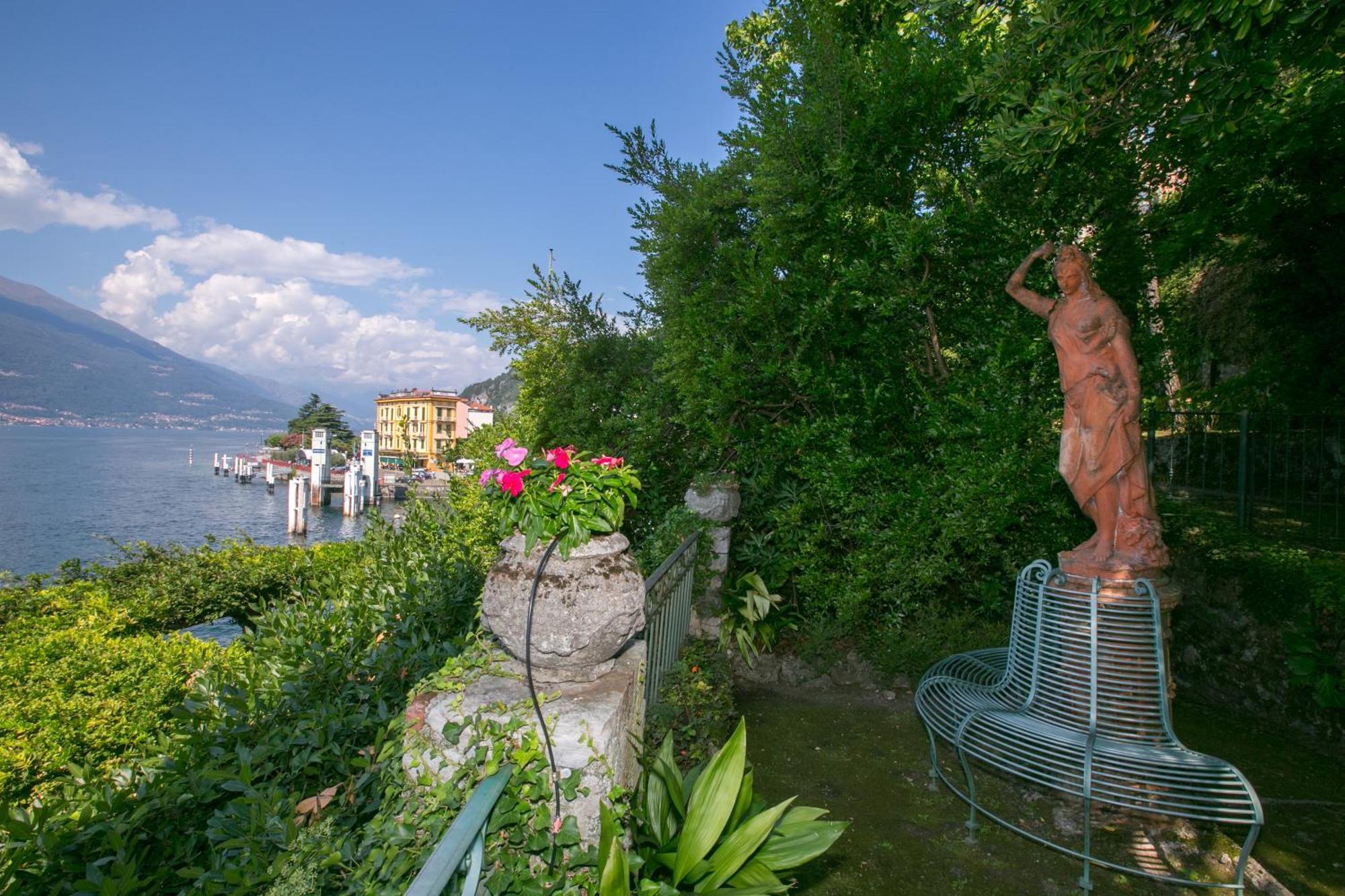 Villa Lucia Grande วาเรนนา ภายนอก รูปภาพ