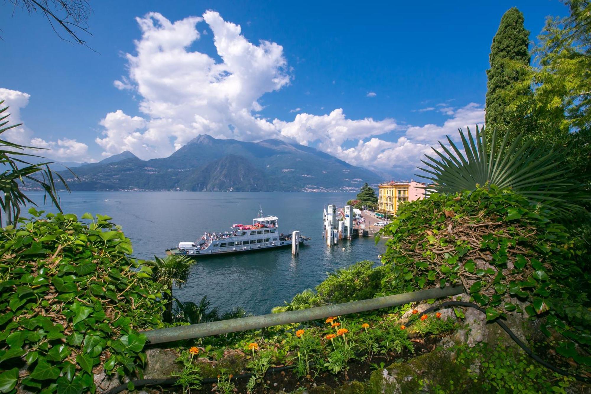Villa Lucia Grande วาเรนนา ภายนอก รูปภาพ