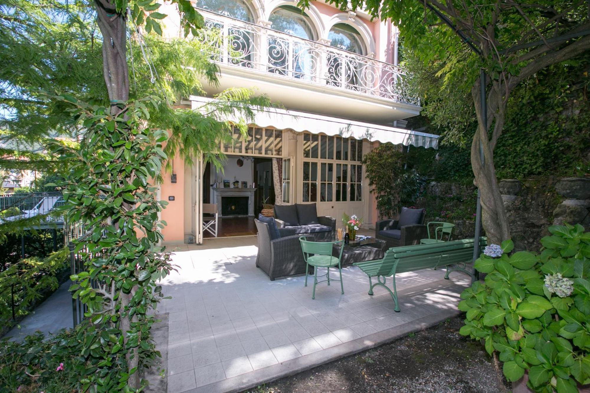 Villa Lucia Grande วาเรนนา ภายนอก รูปภาพ