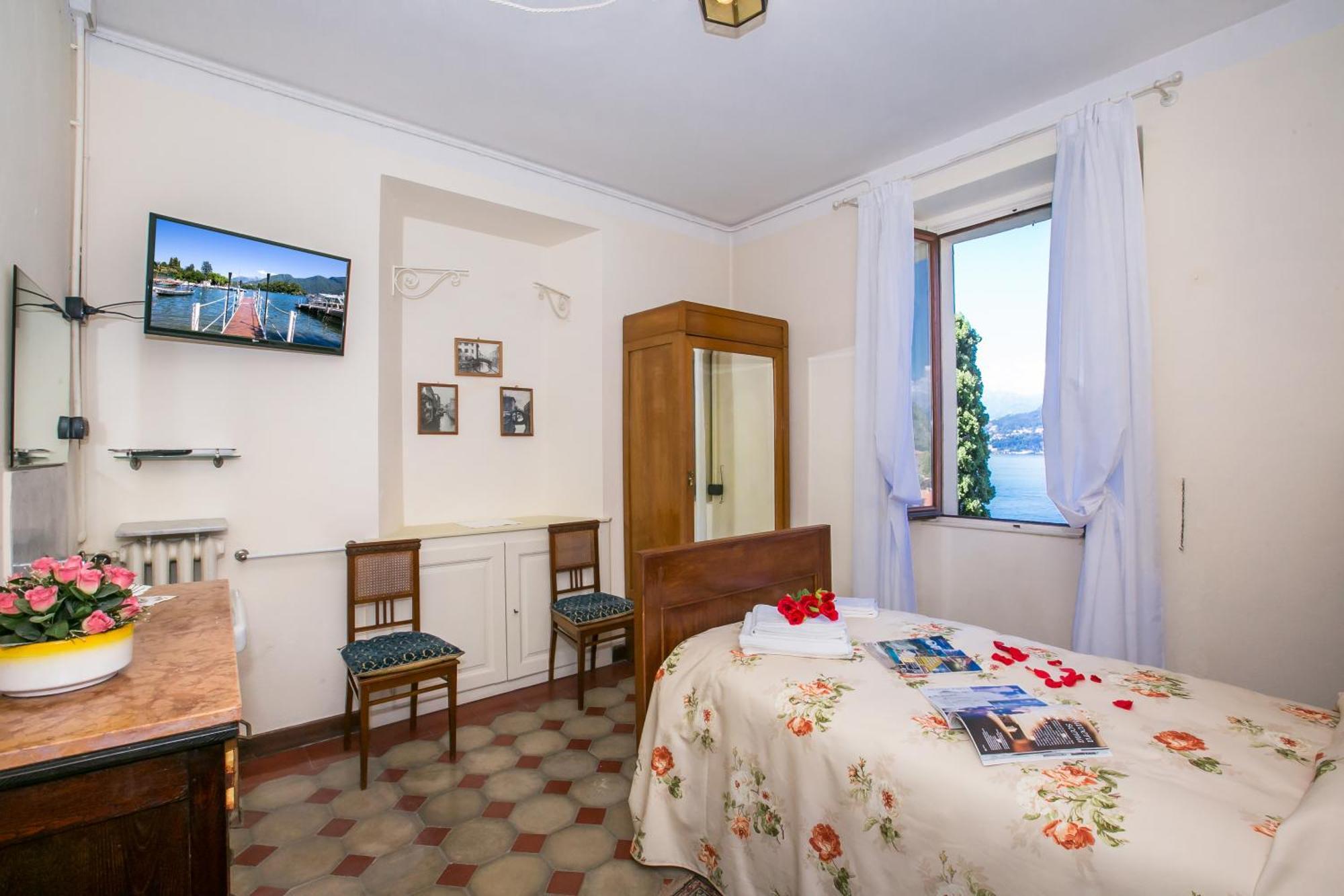 Villa Lucia Grande วาเรนนา ภายนอก รูปภาพ